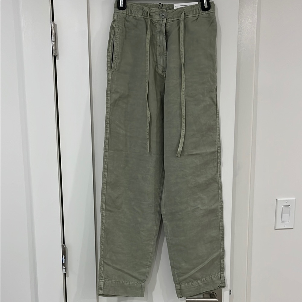 Zara Green Trousers with Relaxed Fit and Drawstring Waist